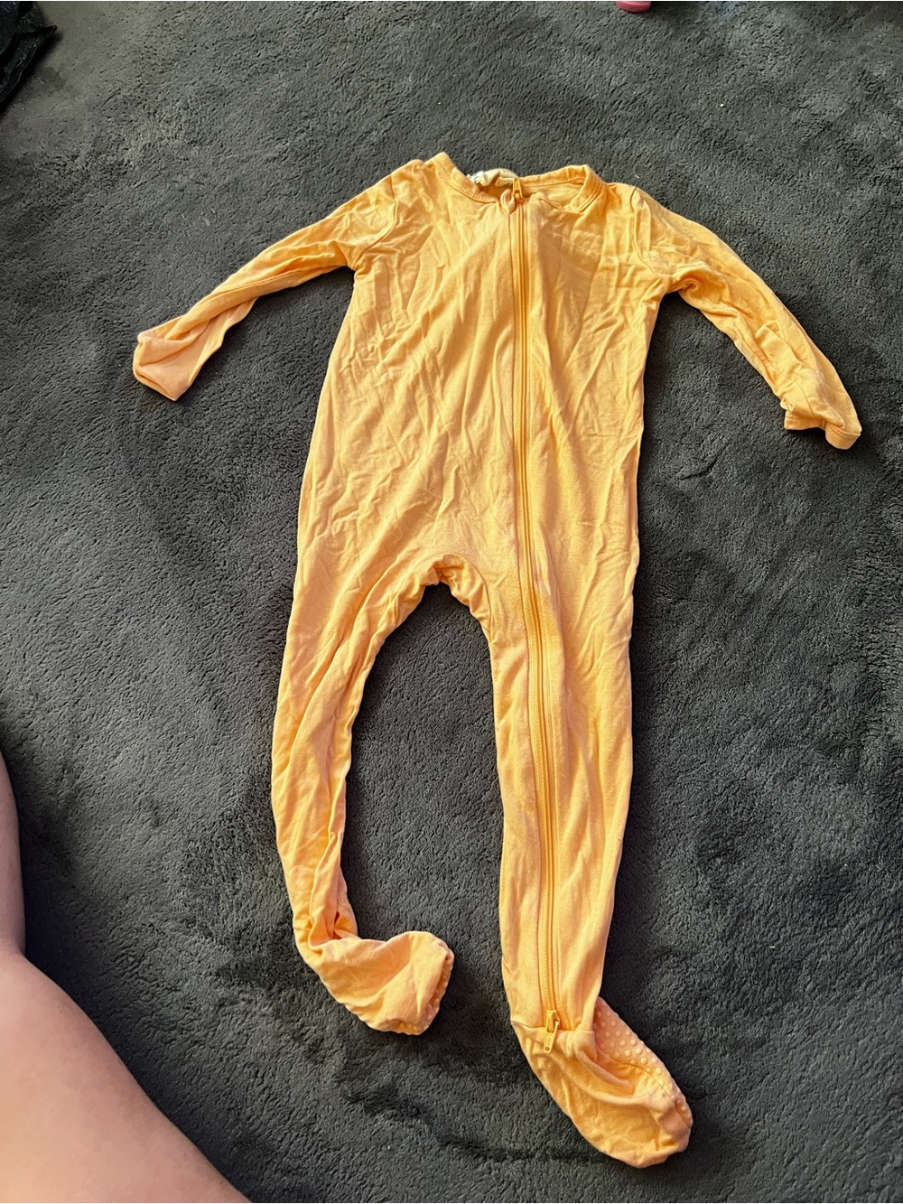 Kyte Baby One-Piece Zip Footed Pajamas 12-18 month orange
